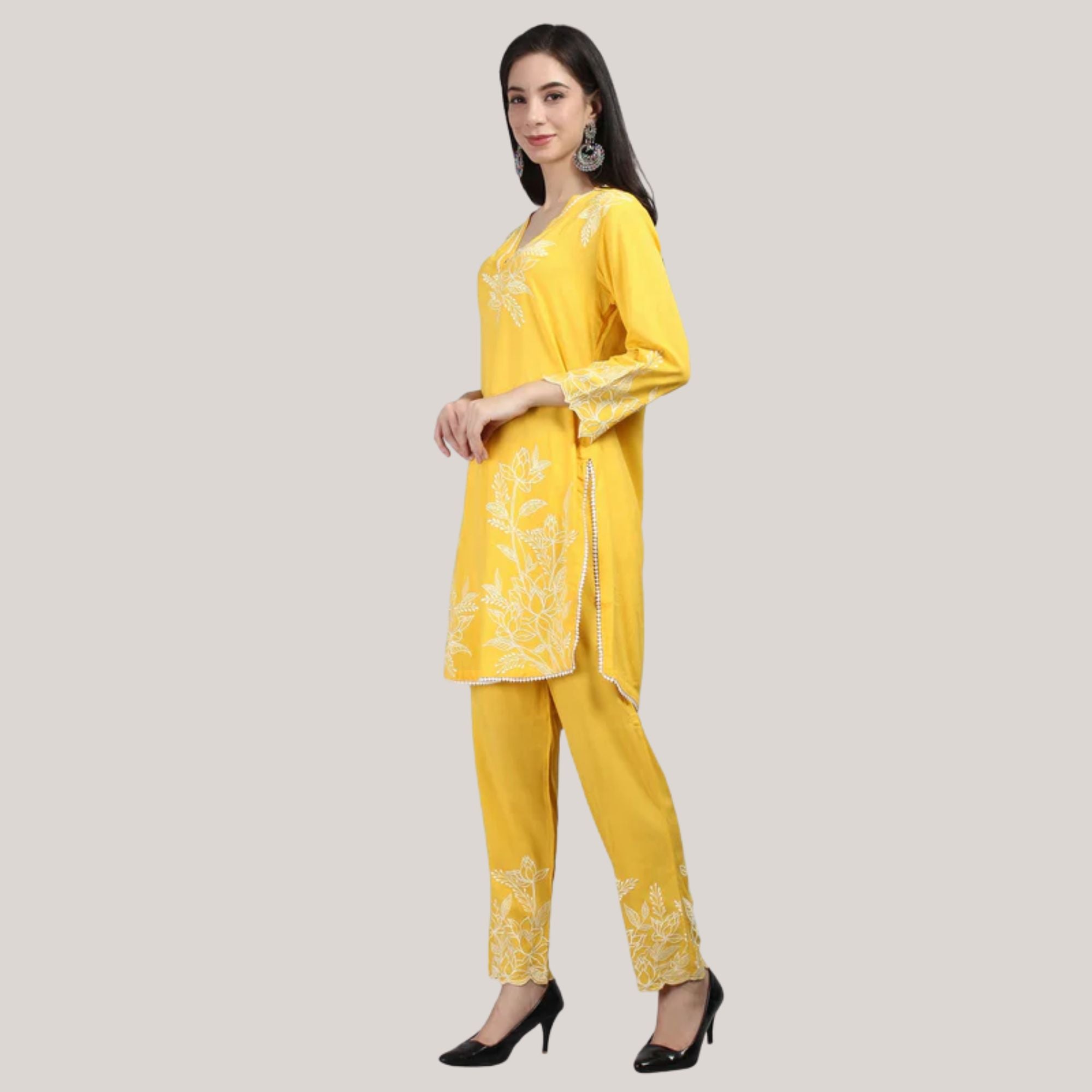 Rayon Co-ord Set With Machine Embroidery Work