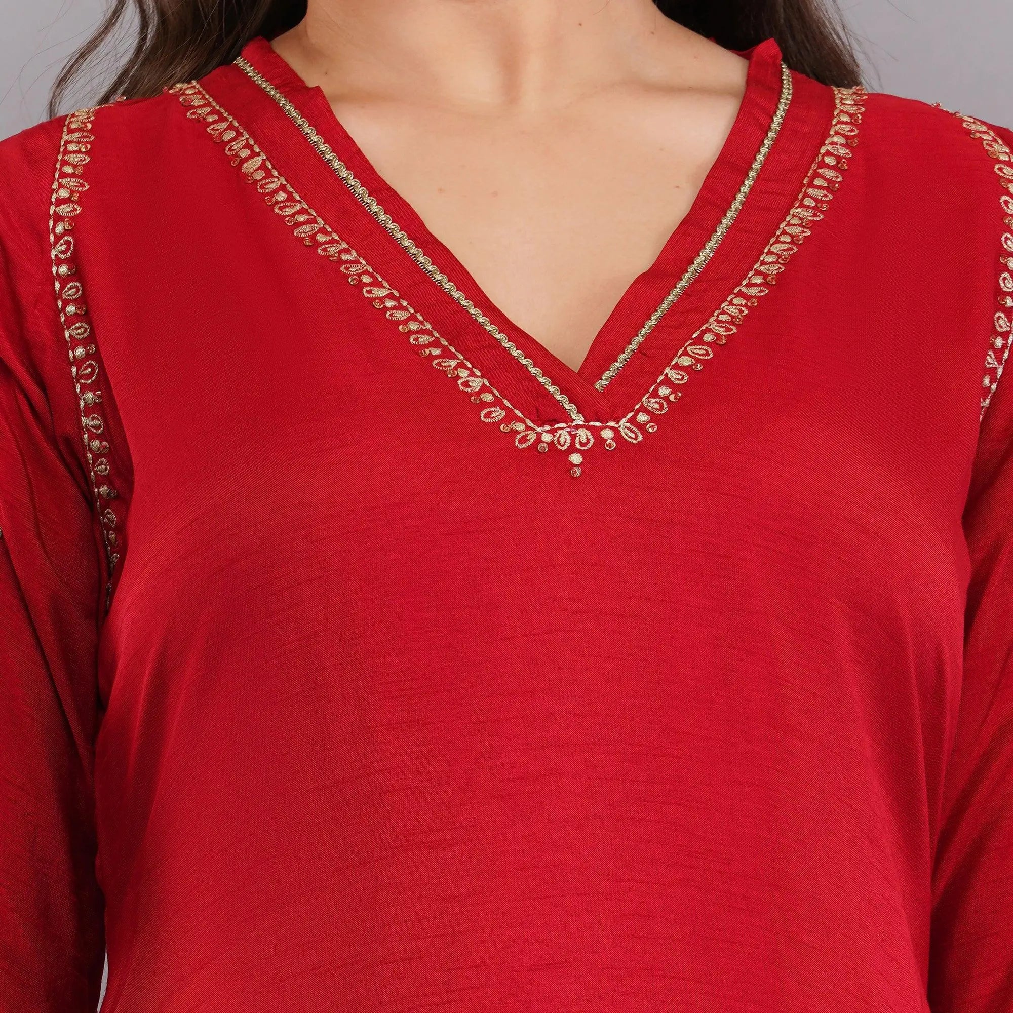C-cut kurta with embroidery