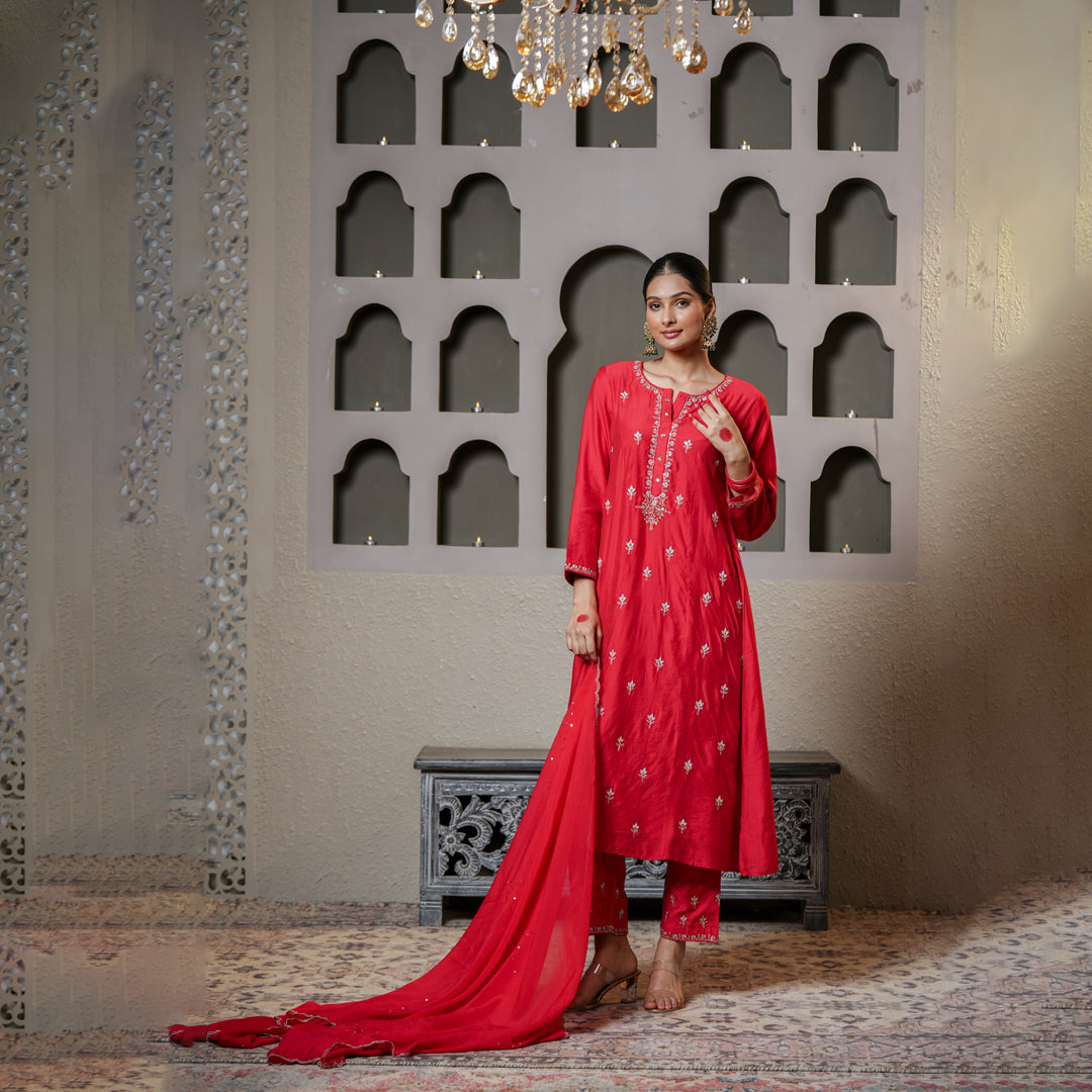 Chanderi suit with zari booti