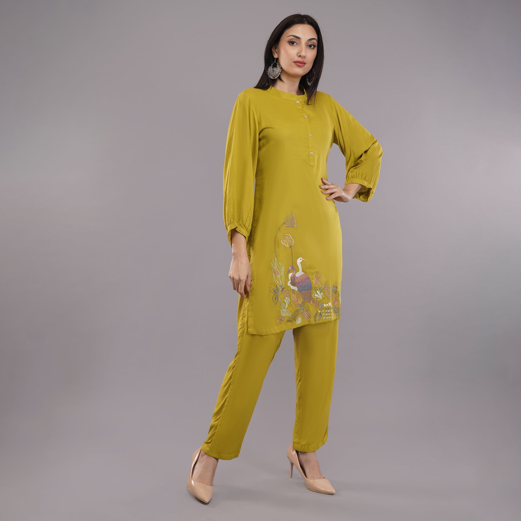 Rayon Kurti-Pant Set With Machine Embroidery