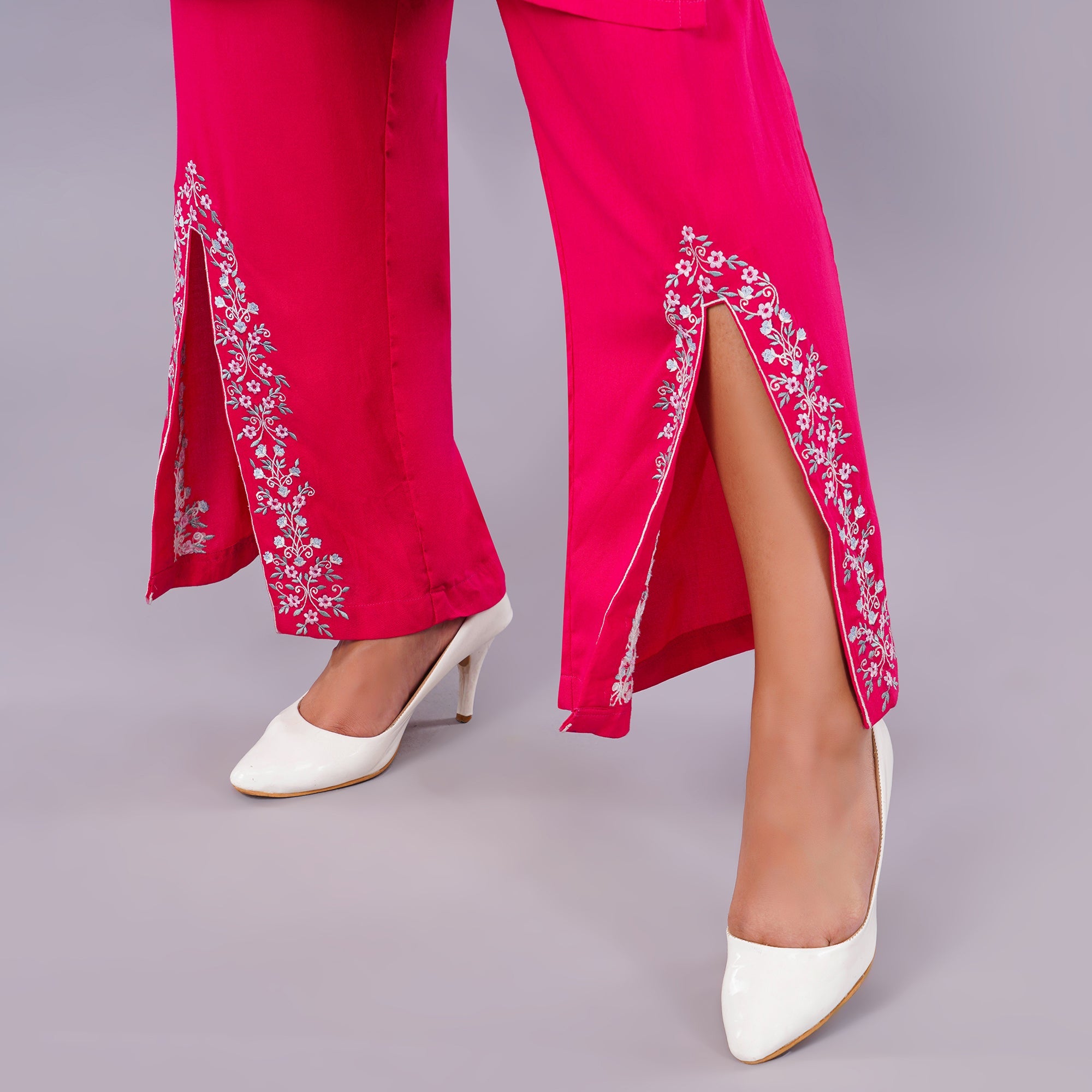 Co-ord set Leg design embroidery