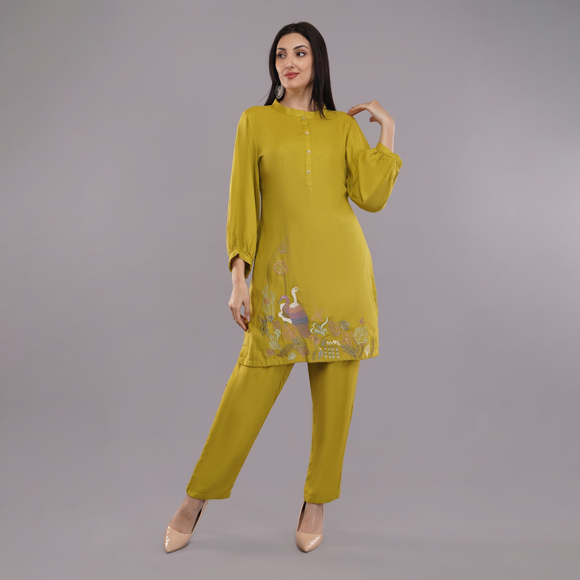 Rayon Kurti-Pant Set With Machine Embroidery