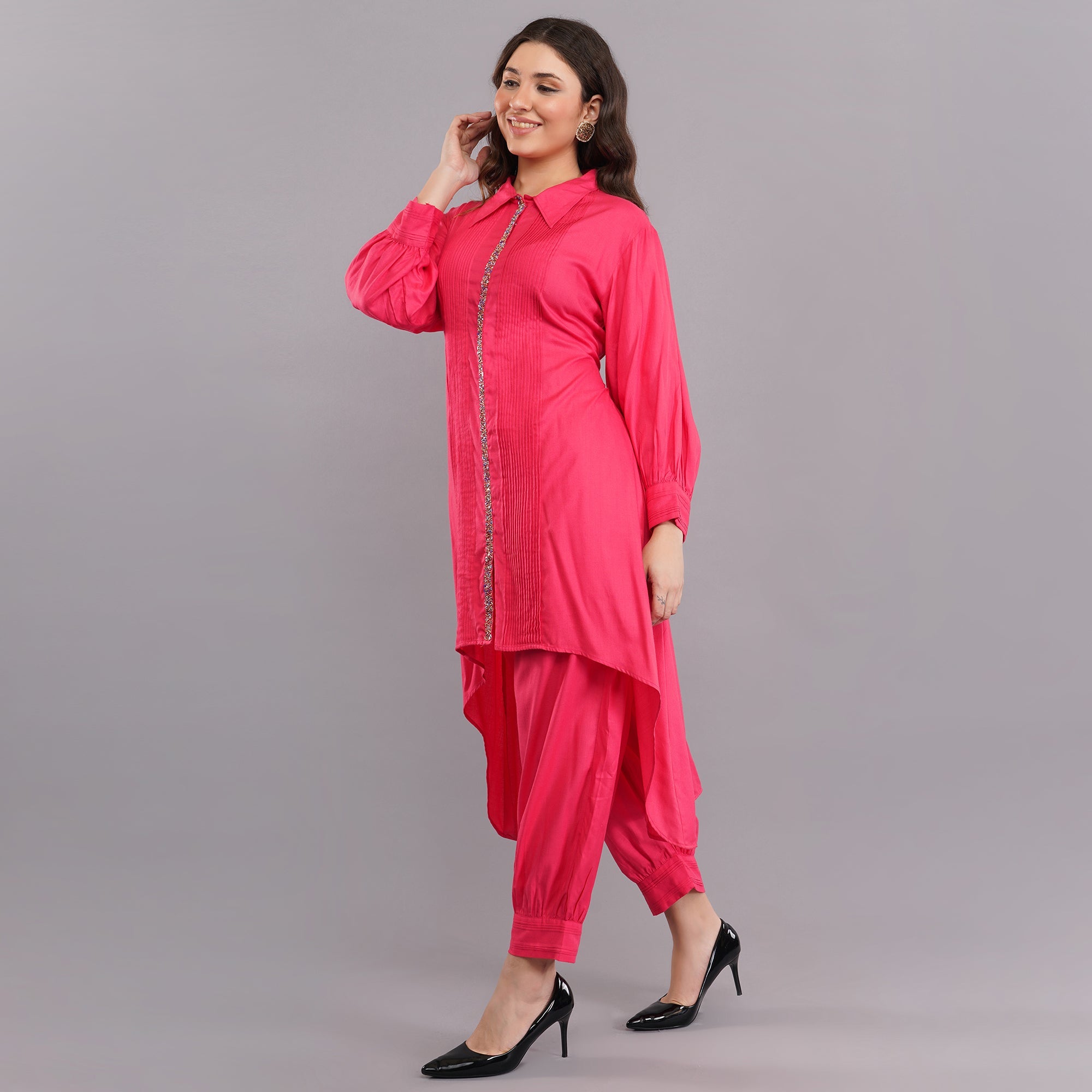 standout piece, capable Kurti set