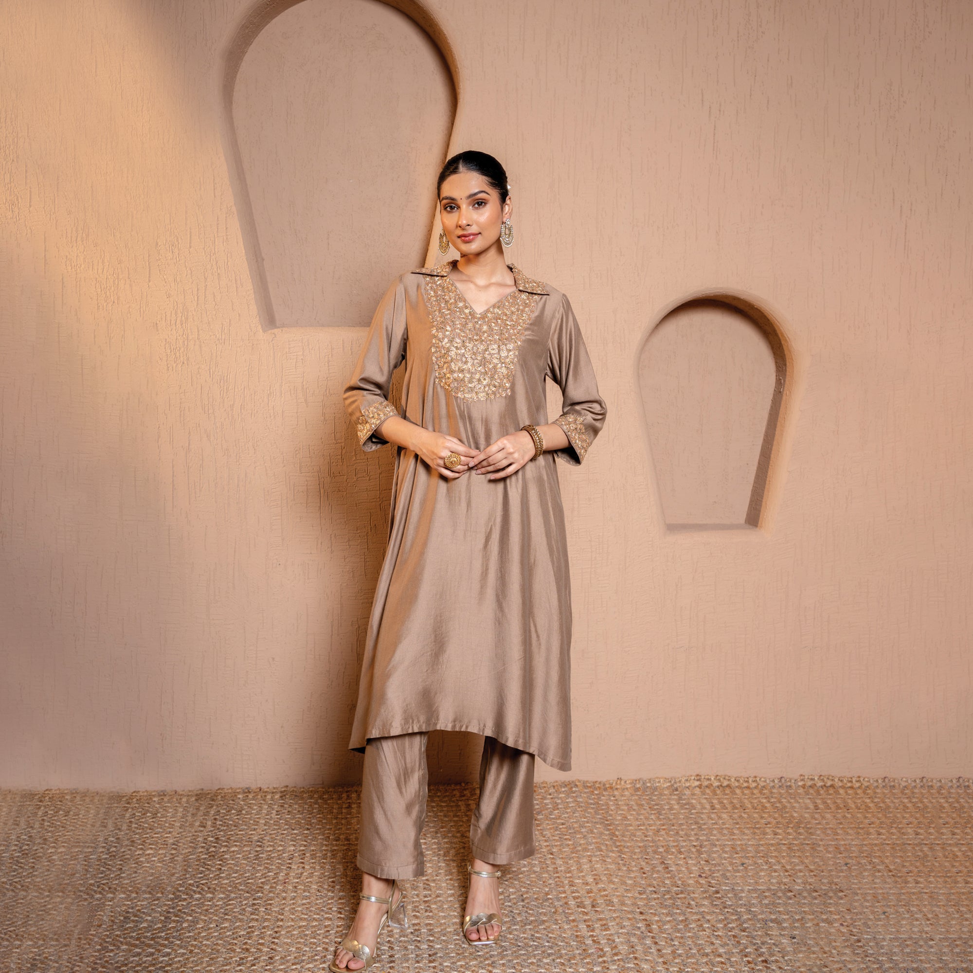 Party wear suit