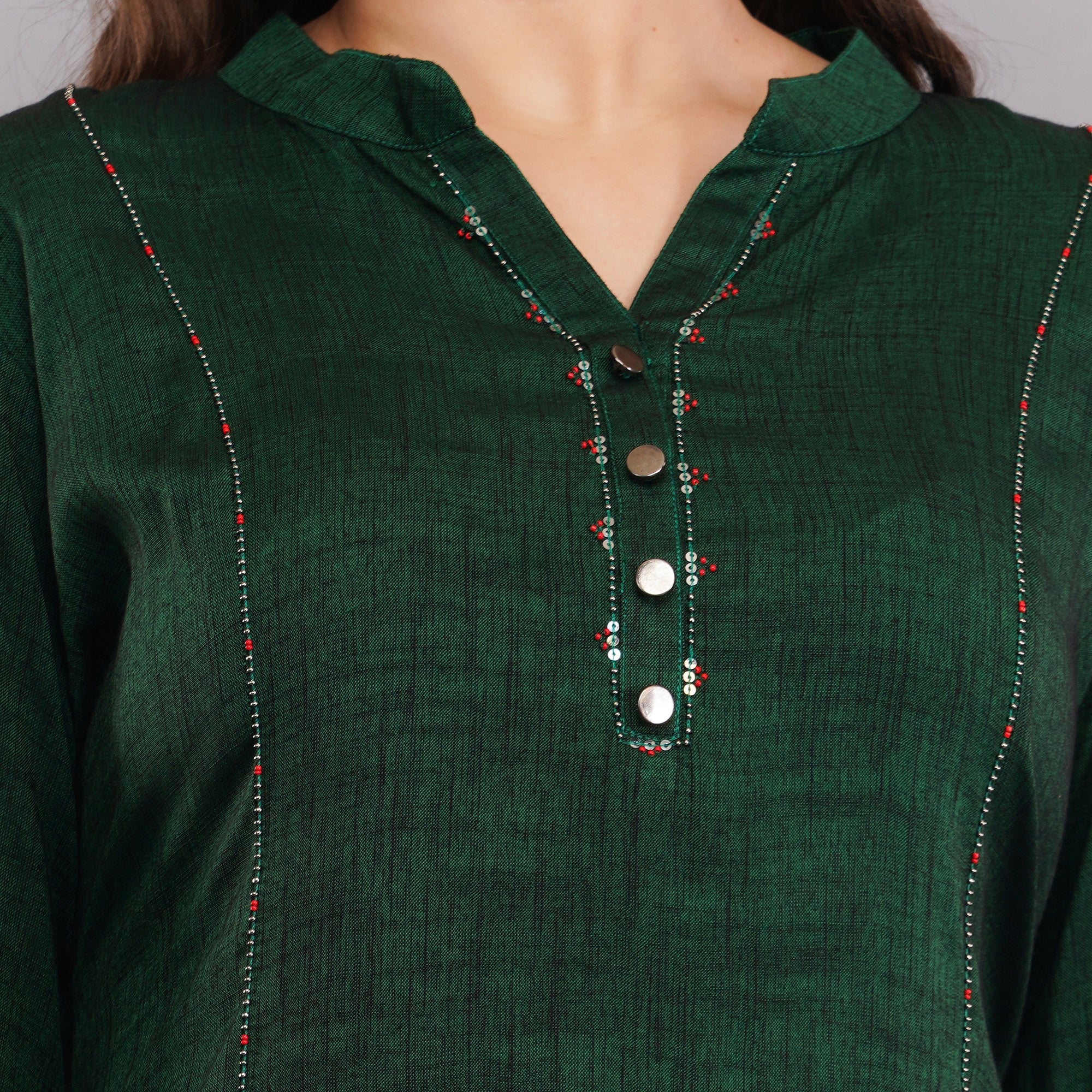 round and V-necklines