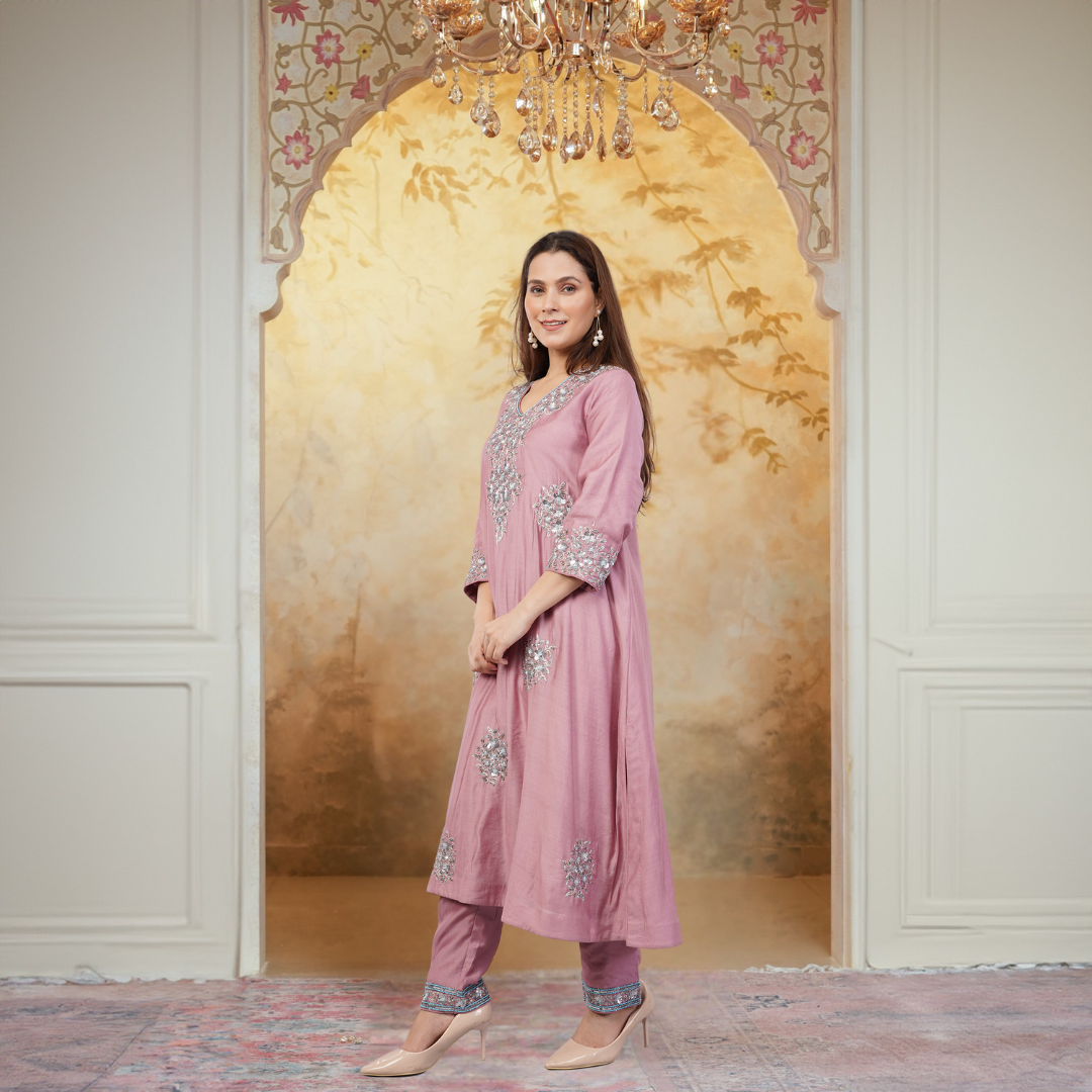 Suit Set with Zari